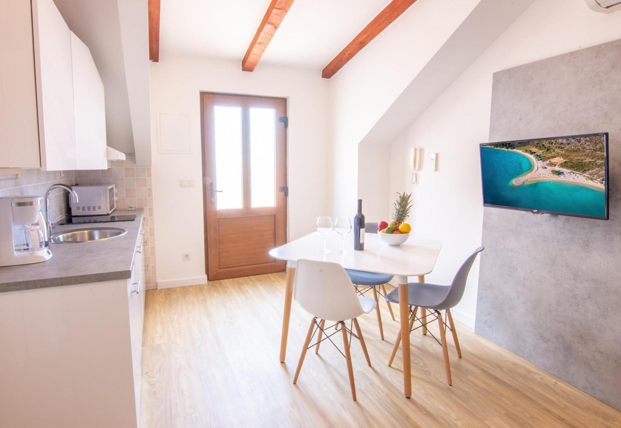 Bed & Breakfast Portun In The Center 巴什卡沃达 外观 照片